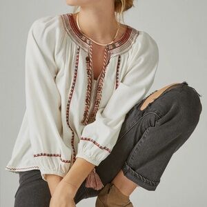 Lucky Brand Long Sleeve Embroidered Peasant Blouse M Boho Cream